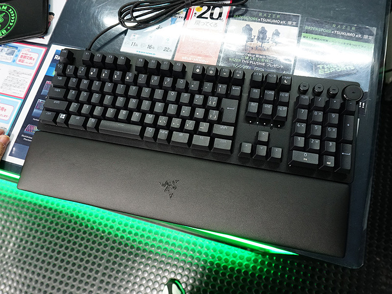Razerの光学式キーボード「Huntsman V2」が30日に発売、テンキーレス