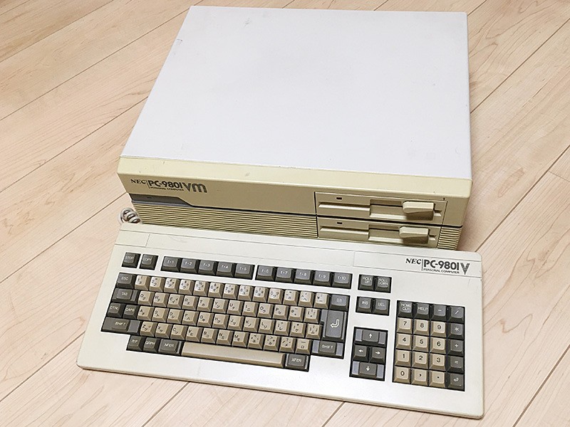 起動時に“ピポ音”が鳴るようになった「PC-9801VM21」、640KBのメイン