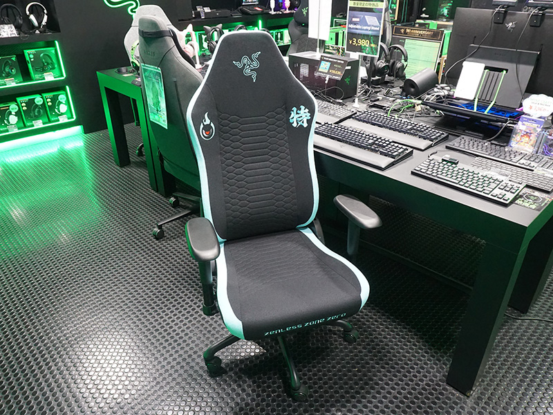 Razer製ゲーミングチェア「Iskur V2 X」の『ゼンゼロ』星見雅コラボ