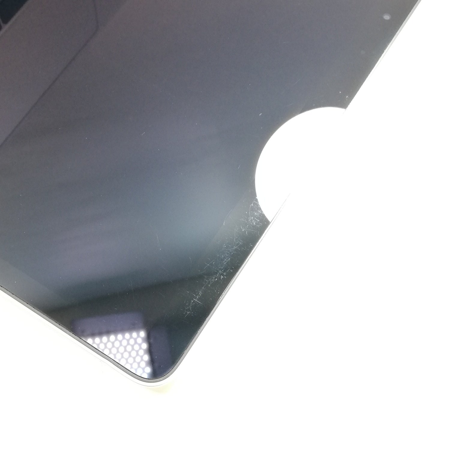 MacBook 中古 販売】MacBook Pro Touch Bar / 13インチ / 2020 / 32GB