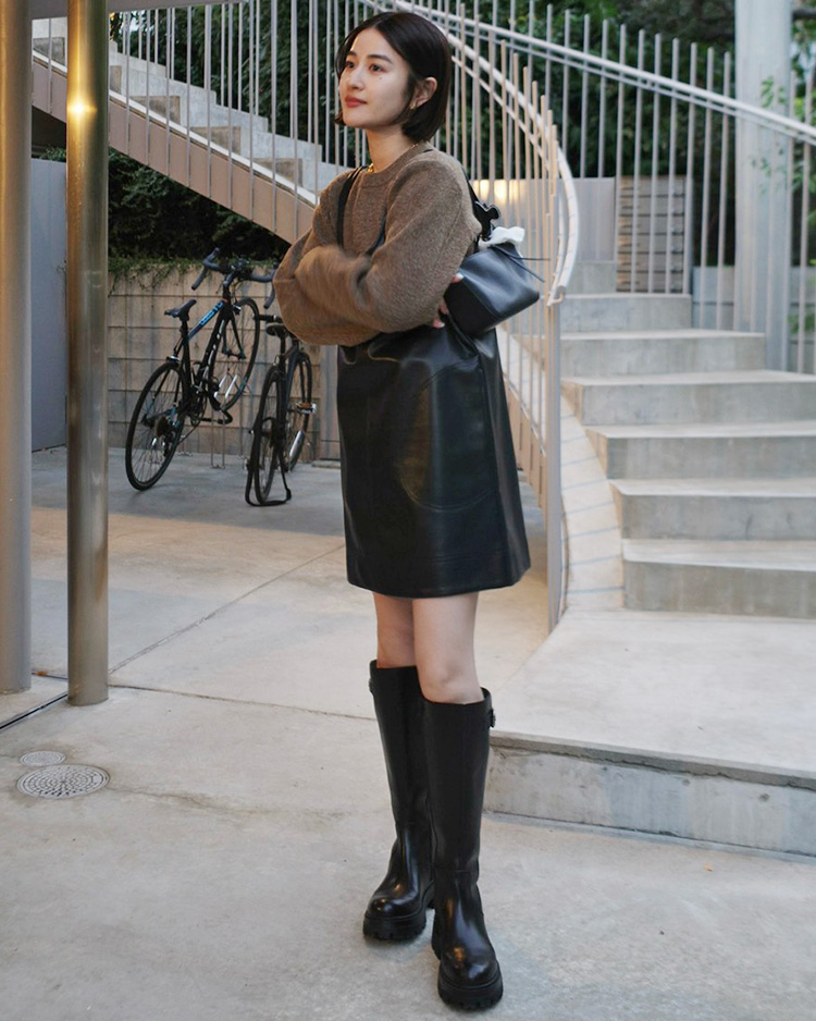 フェイクレザーミニワンピース | AKTE