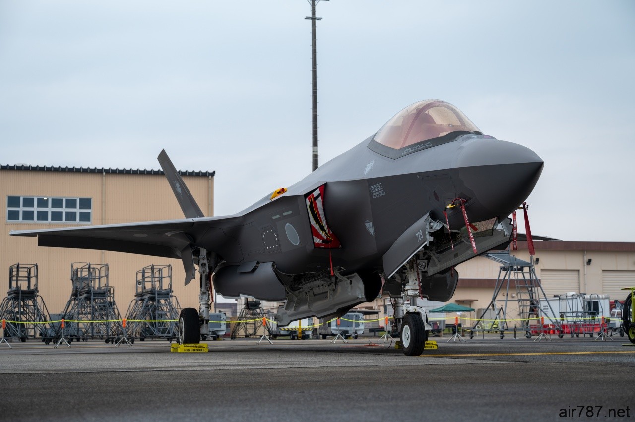 横田基地フレンドシップフェスティバル 2022地上展示の様子 | iH別館