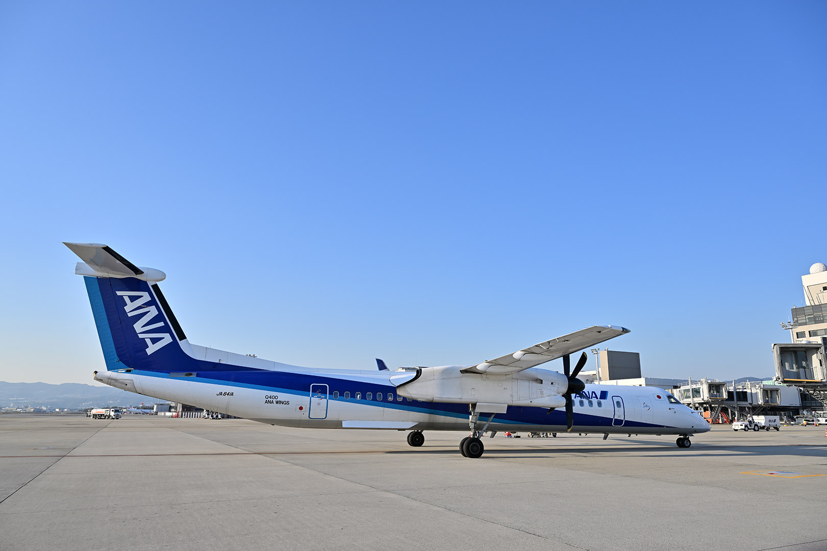 ANA、DHC-8-400を7機追加導入決定。2025年以降順次 | AIRLINE web
