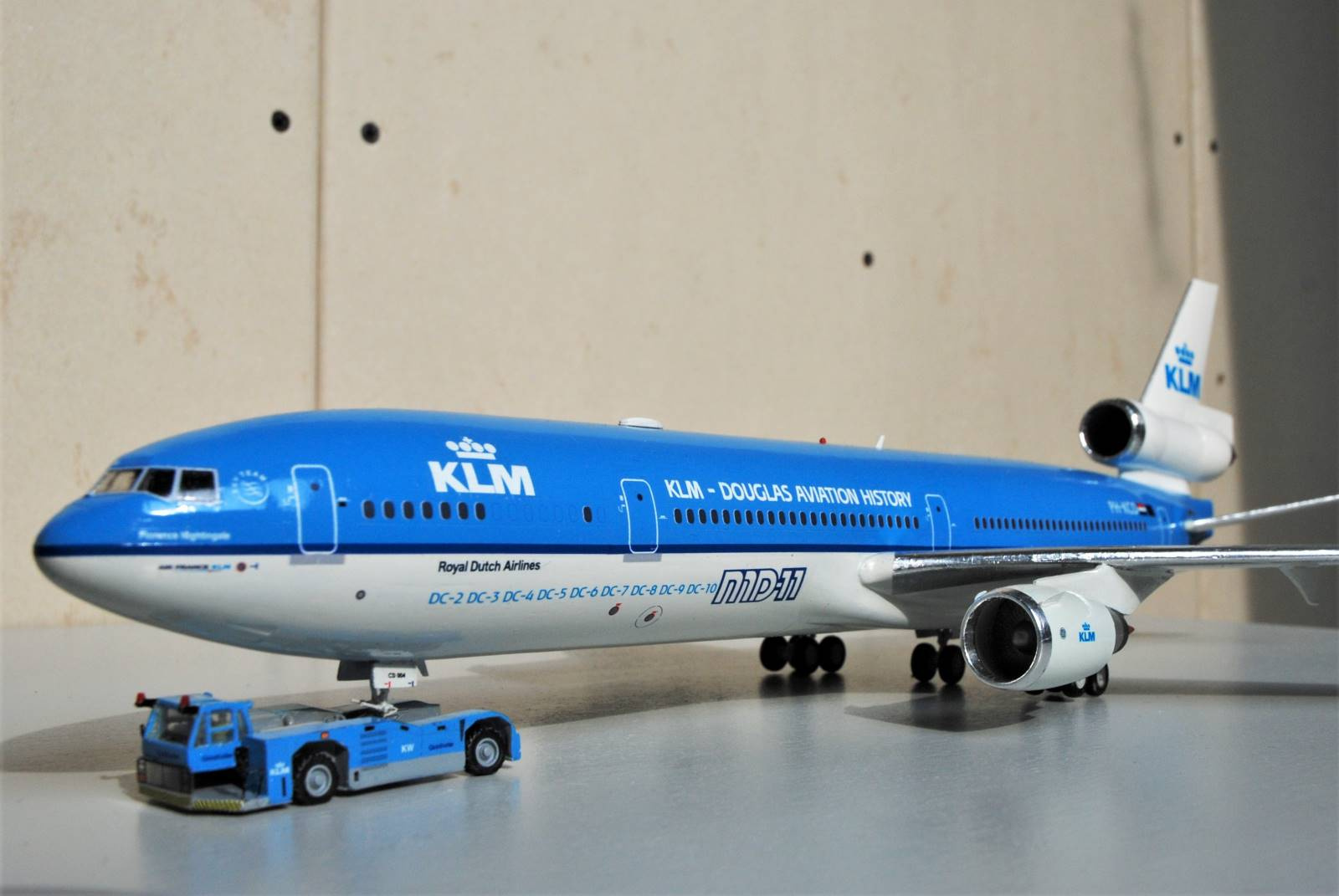 Eastern Express McDonnell Douglas MD-11 #27581 – Airlinercafe