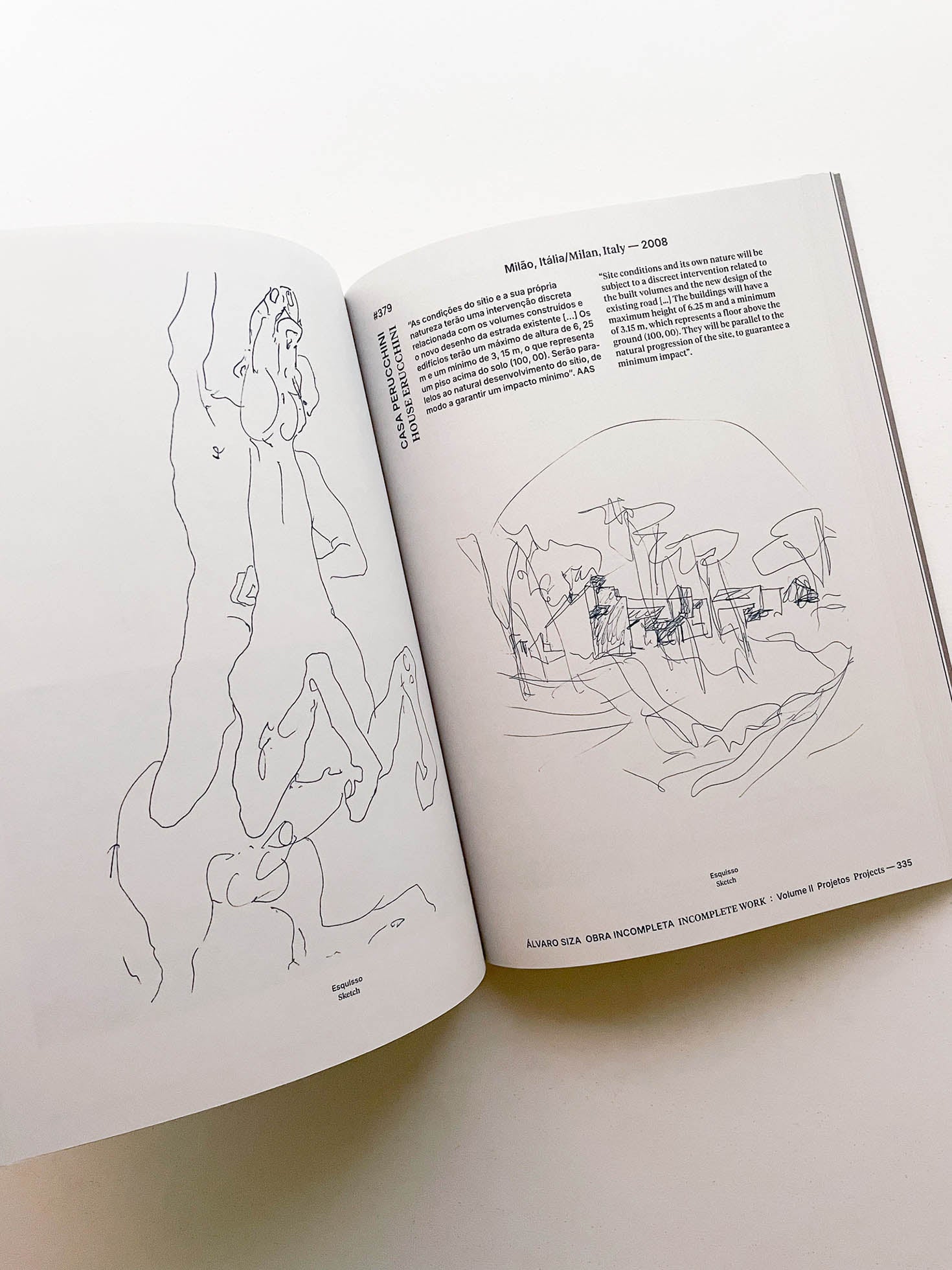 Incomplete Work / Álvaro Siza - 本 屋 青 旗 Ao-Hata Bookstore