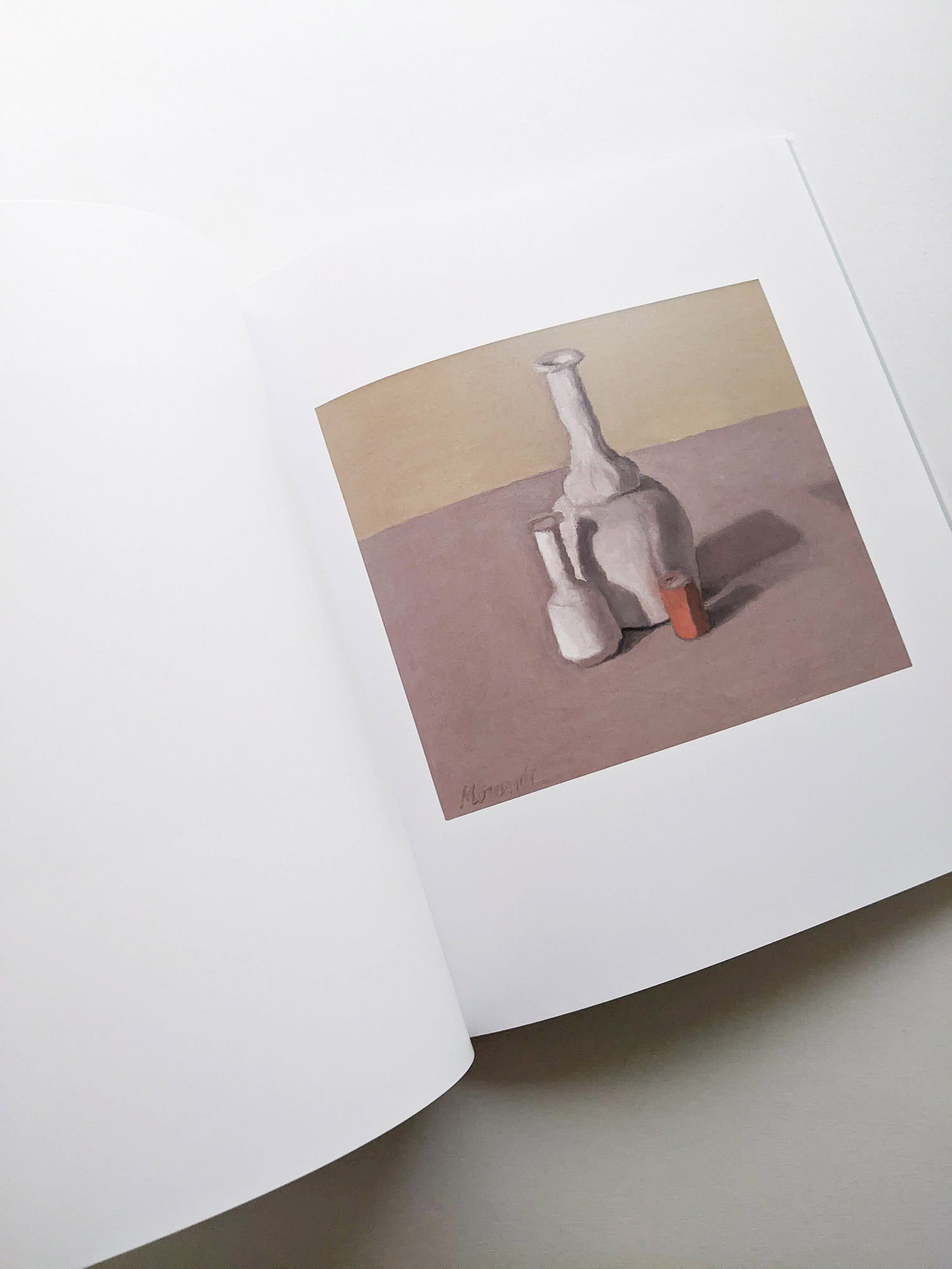 LATE PAINTINGS / Giorgio Morandi - 本 屋 青 旗 Ao-Hata Bookstore