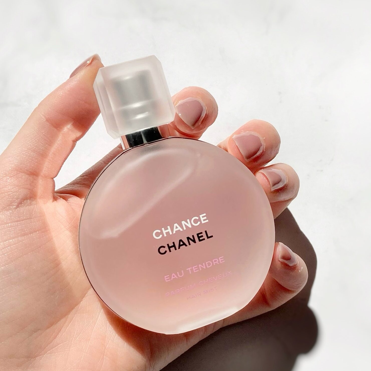 口コミ】CHANELのヘアミストをレビュー！香水より贈りやすいシャネルの