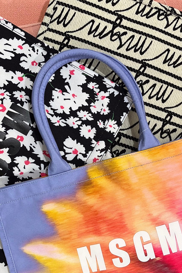 MSGM トートBAG特集LP｜aoi公式オンラインストア(aoi ONLINE STORE)