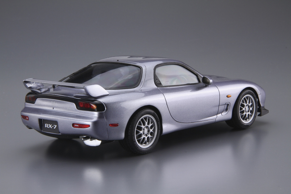 1/24 マツダ FD3S RX-7 スピリットR タイプB '02 - AOSHIMA SCALE