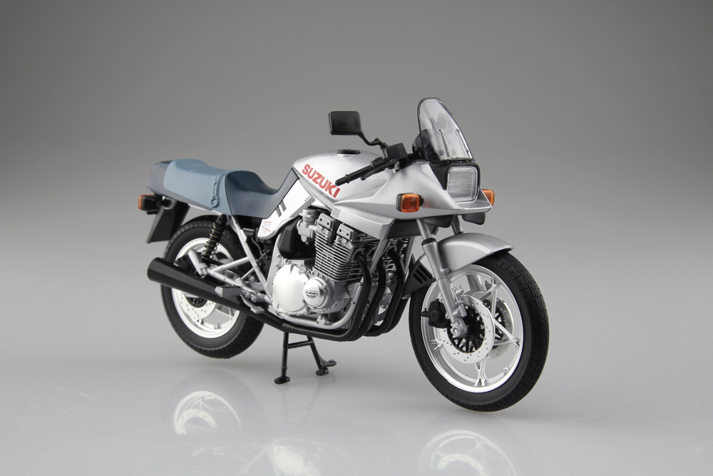 SUZUKI GSX1100S KATANA SL（銀） - AOSHIMA SCALE MODEL LINEUP