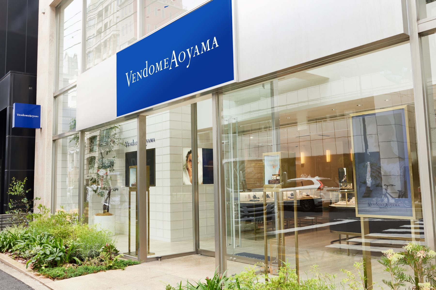 ヴァンドーム青山本店＞VENDOME AOYAMA Flagship Store ｰ 青山骨董通り