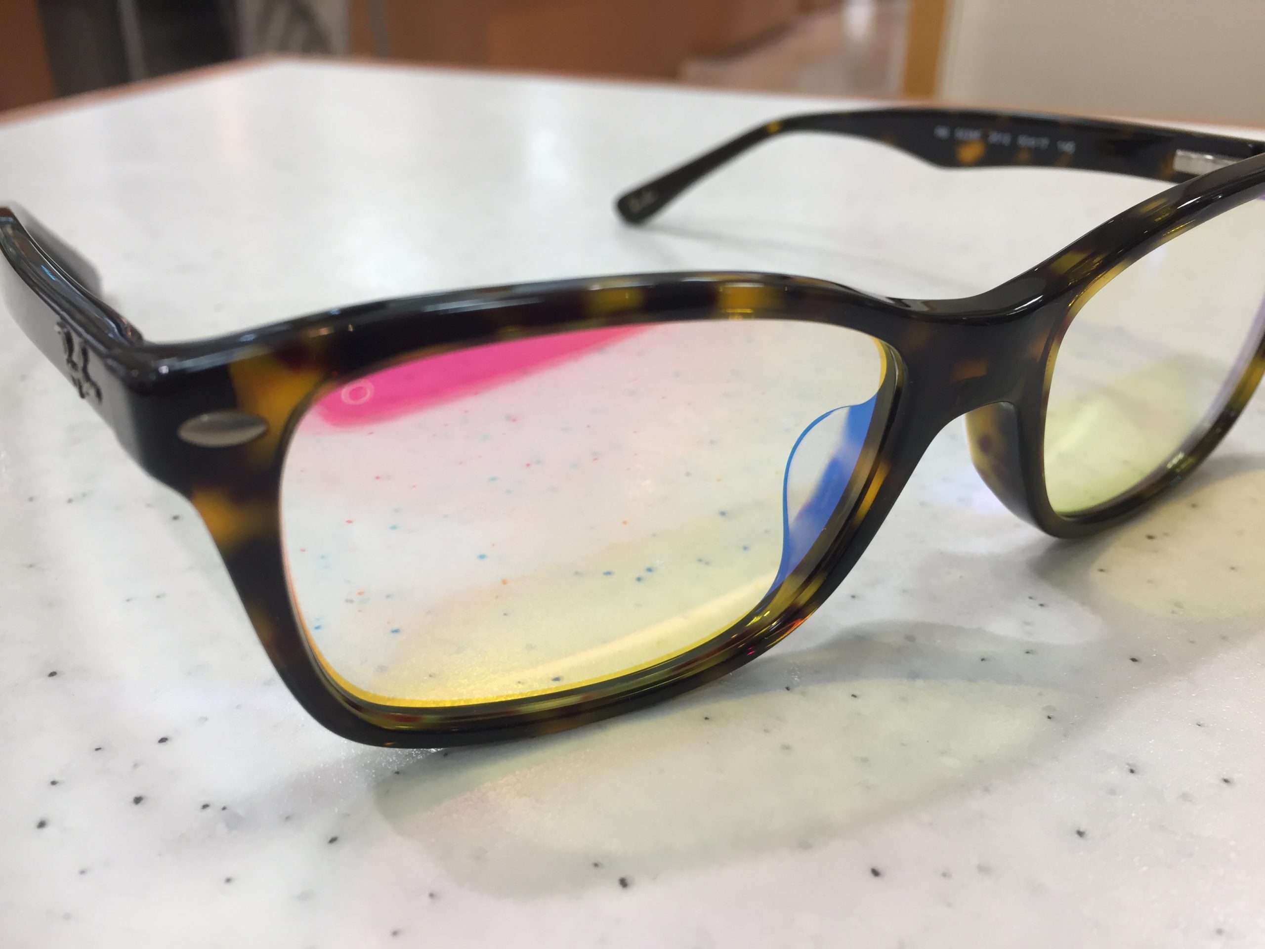 ネオダルトン 色覚補正メガネ Carreraフレーム ほぼ未使用 赤補正 2026