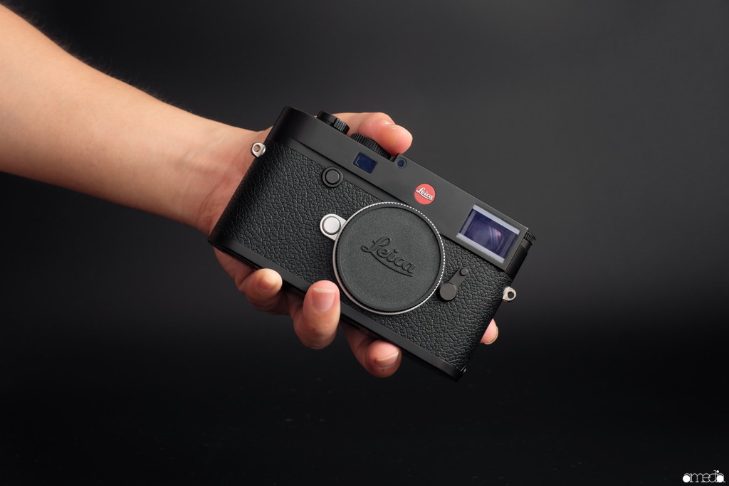 Leica(ライカ)M10ブラッククロームを買いました。開封の儀式を執り行い