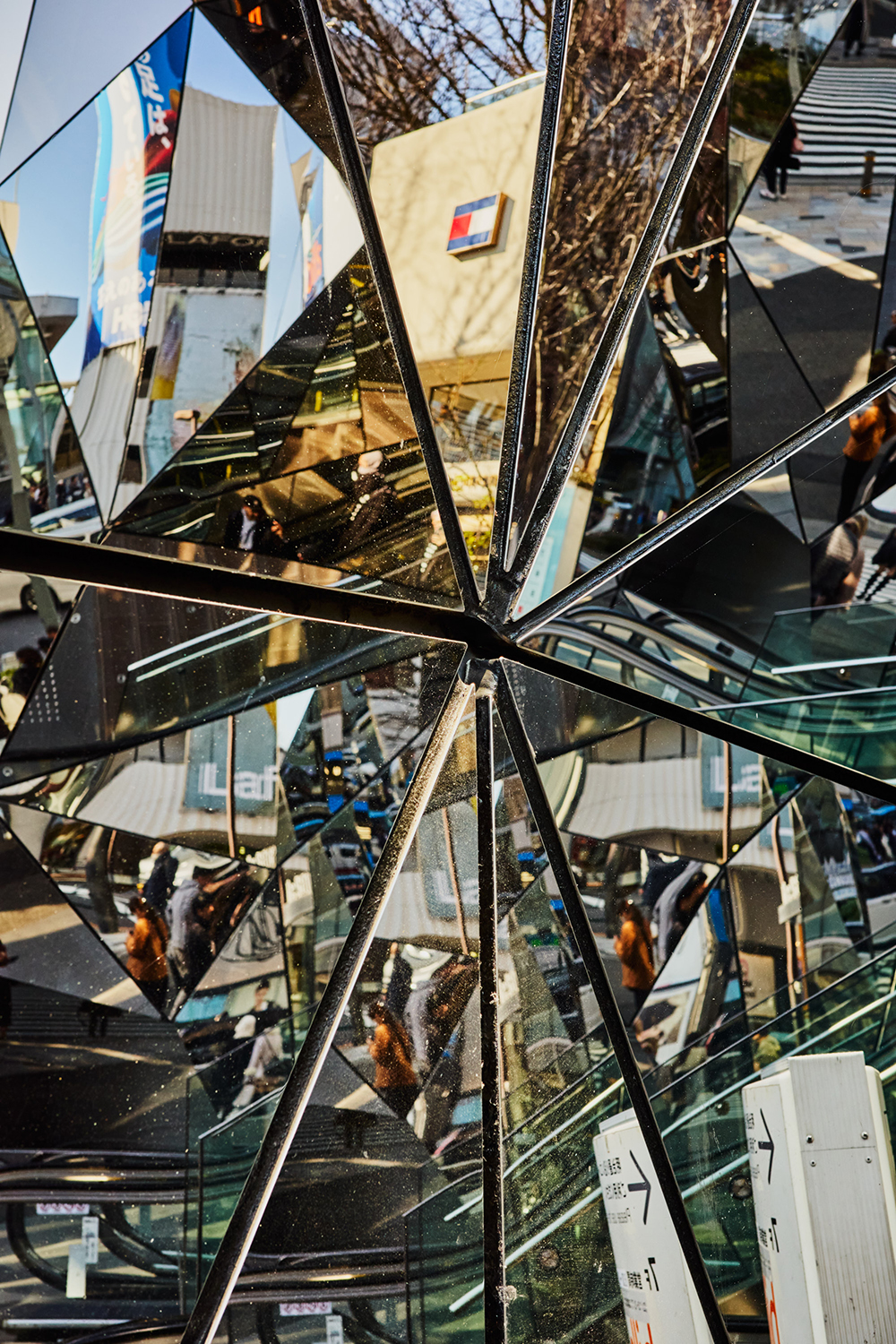 GAZE / 西田 航 | アメリカ橋ギャラリー | 恵比寿駅徒歩5分 | レンタル