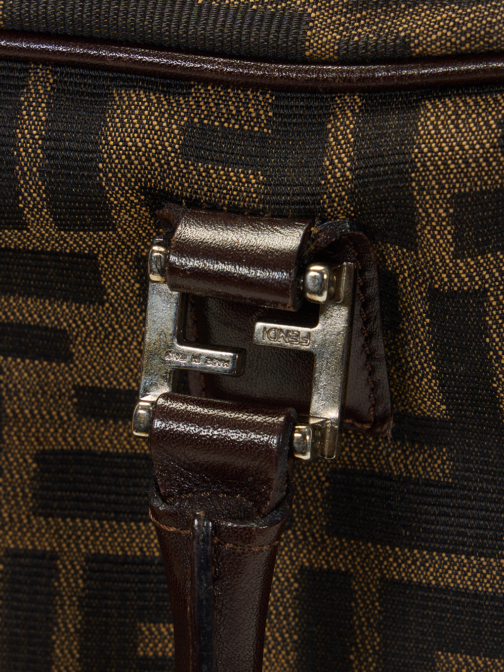 FENDI ズッカ柄ハンドバッグ