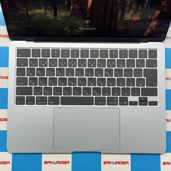 MacBook Air 13インチ Early2025 256GB MC6T4J/A A3240 新品同様