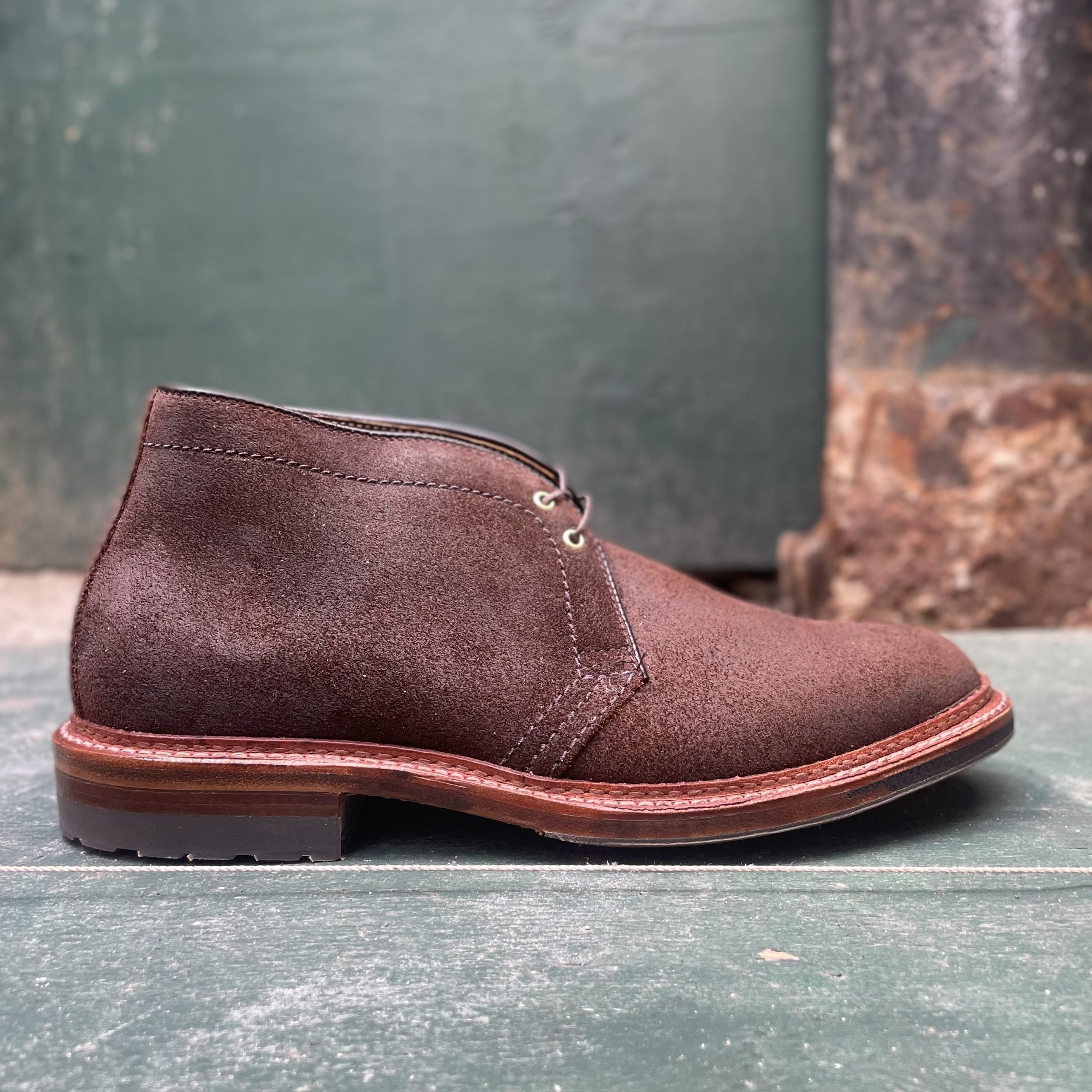 D1717C - Catskills Chukka Boot in Tobacco Reverse Chamois – ALDEN