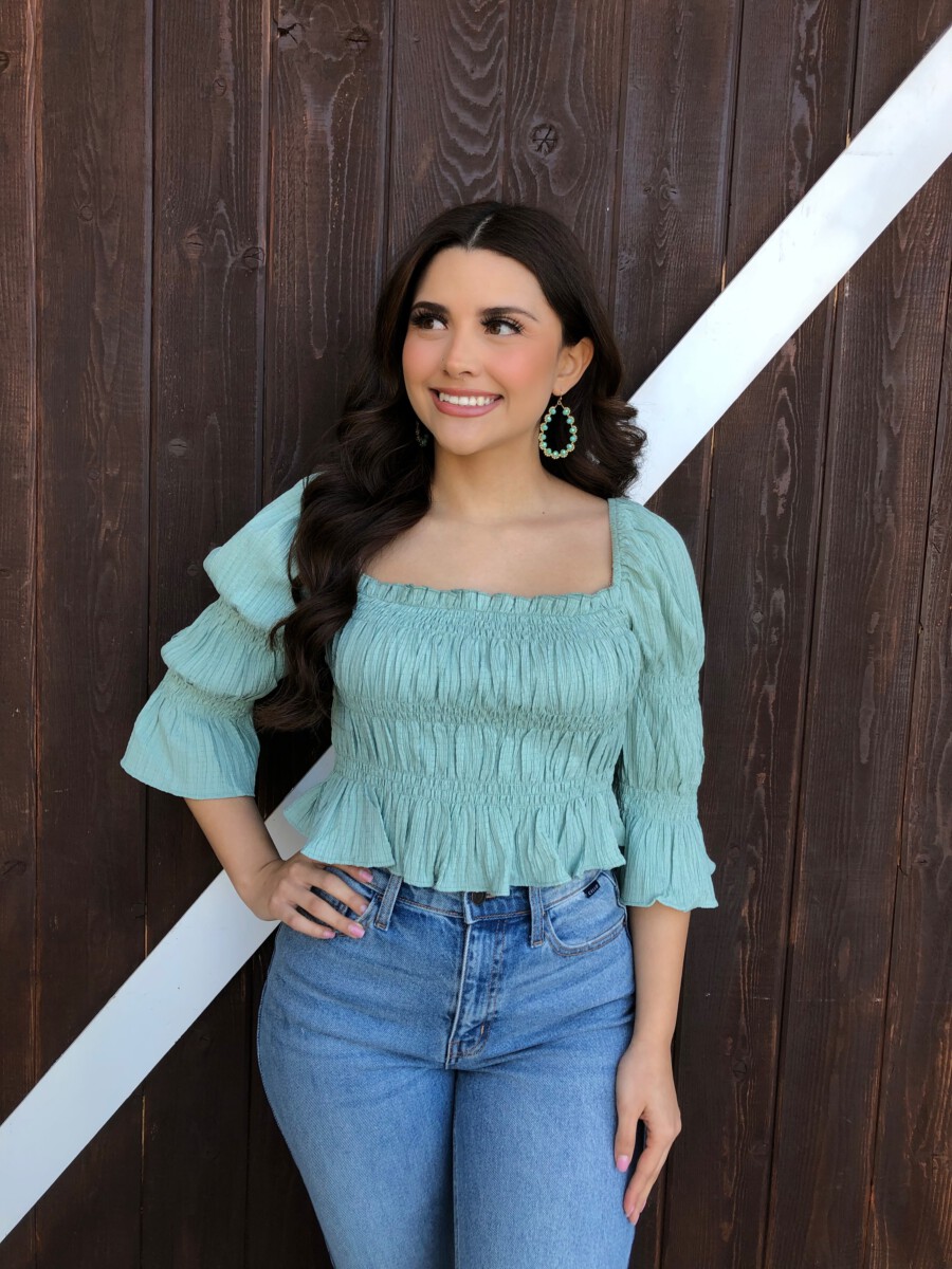 Carla ” 3/4 Sleeve Scrunch Top ( Sage Green ) – Ale Accessories