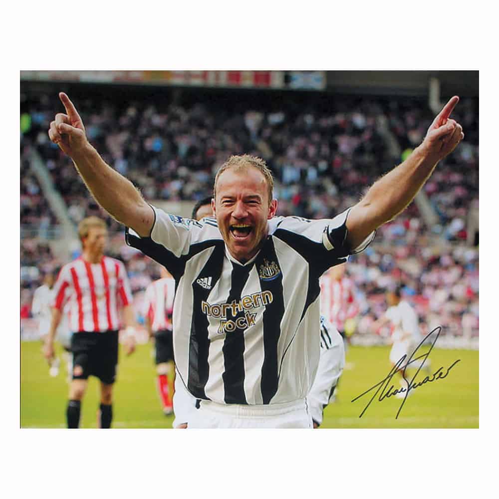 alan-shearer-16x20-sunderland-