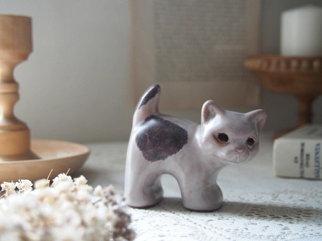 北欧ヴィンテージ jie Gantofta 陶器のネコの置物 /フィギュア