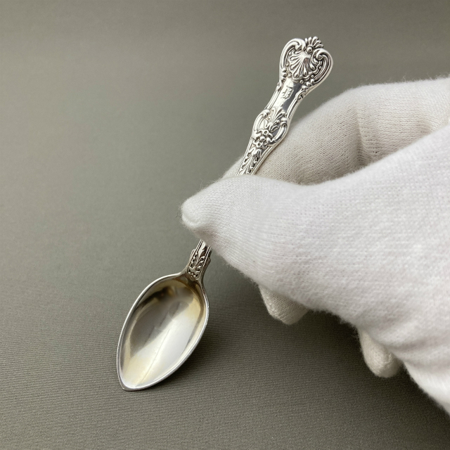 ティファニー「デミタススプーン ”English King”」《アンティックかとう》