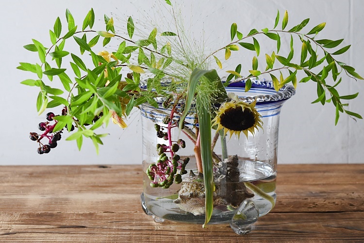 大正ガラス 吹きガラスのブルー足つき金魚鉢 - 生活骨董と古布の