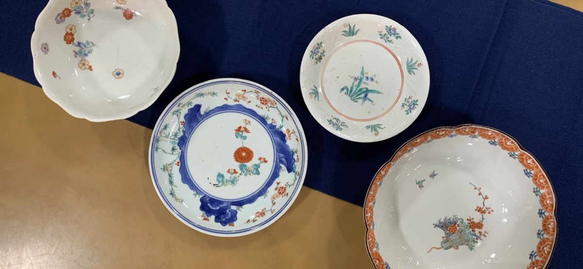 江戸時代から続く柿右衛門様式と特徴 - 古好屋ブログ