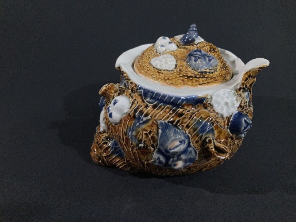 平戸三川内焼白く薄く精巧な器 - 古好屋 ブログ紹介