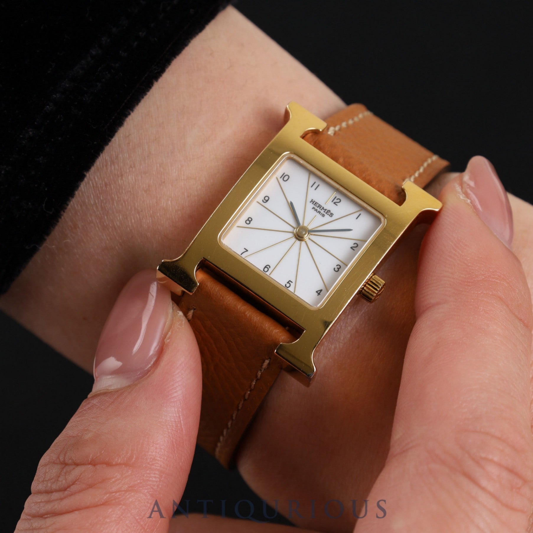 エルメス Hウォッチ HH1.201 クォーツ GP 革 純正尾錠（SS）ホワイト