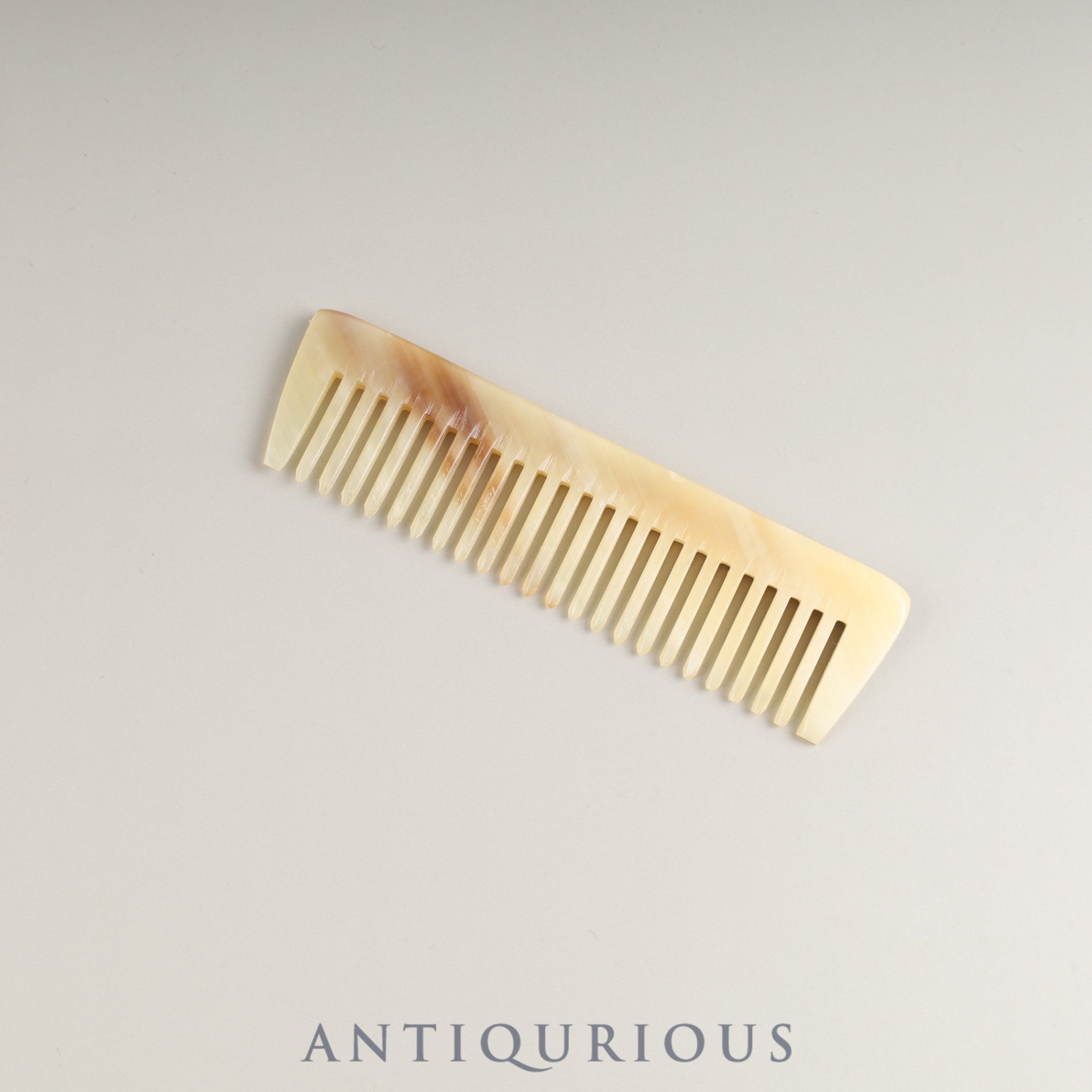 HERMES コーム グリーンケース付き HERMES コーム グリーンケース付き