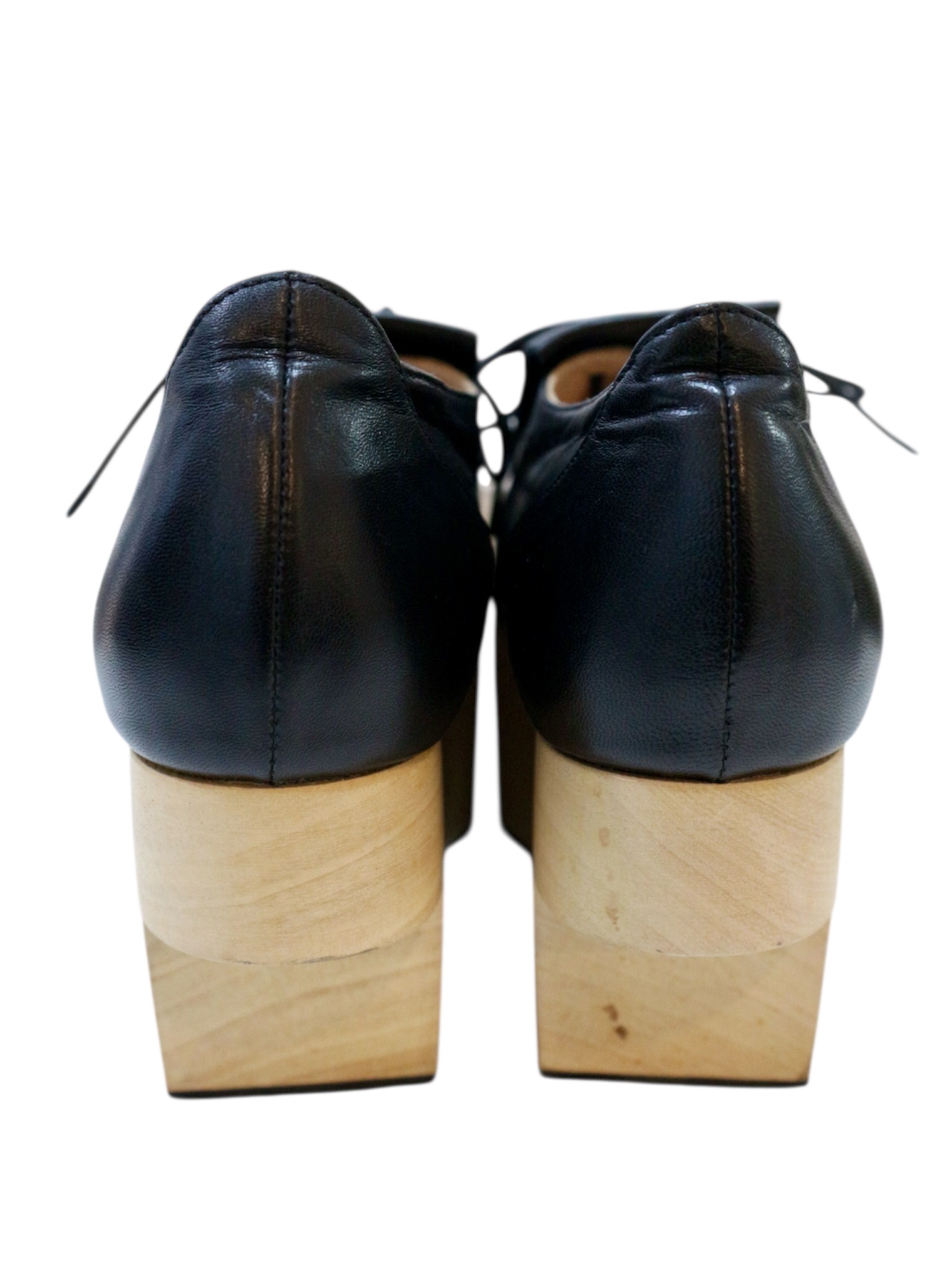 Vivienne Westwoodの通販と買取。古着屋ANTON。