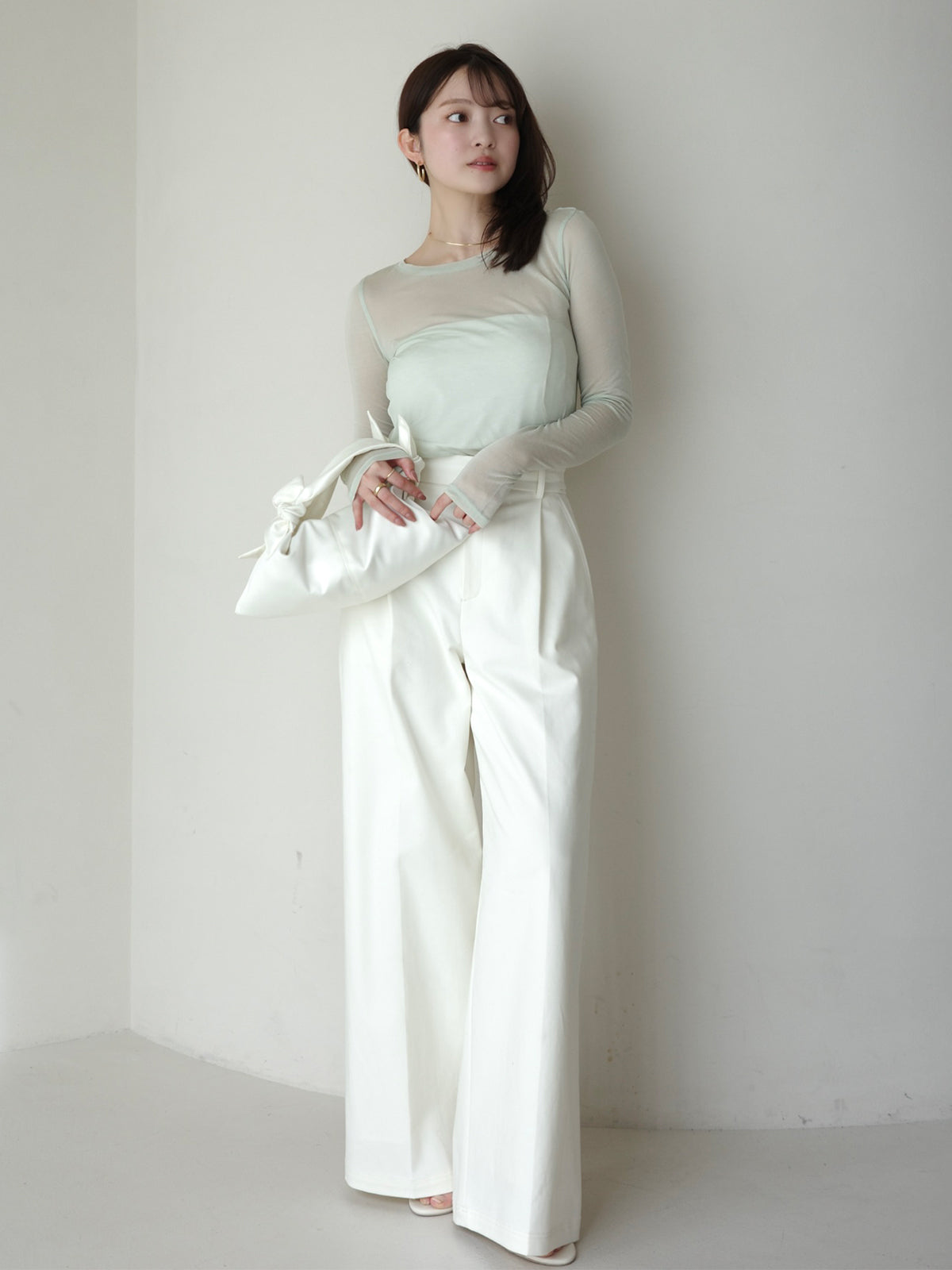 コットンクロスワイドパンツ