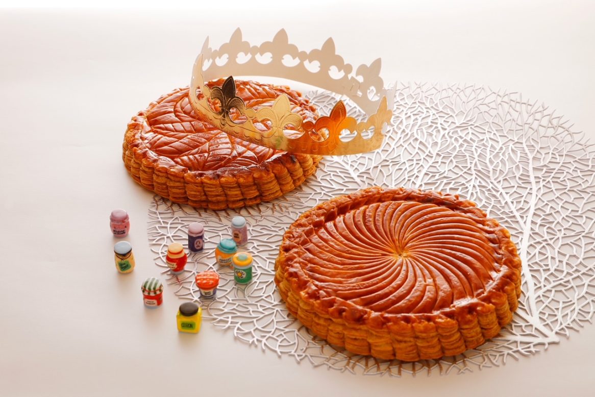 フェーヴ☆ガレット作り☆ガレット・デ・ロワ材料☆ミニチュア陶器　フランス雑貨 あと2個！フランス フェーヴ 9種類のガレットデロワ♪ ミニチュア雑貨