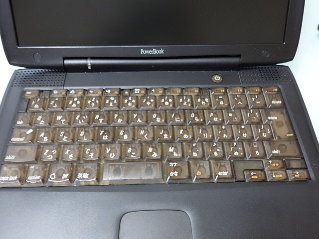 PowerBook G3 Pismo (Apple) 2000年 | 古いハードに囲まれて since2011