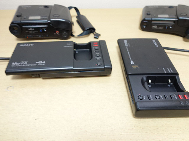 電子スチルカメラ マビカ MVC-C1 (Sony) 1988年64,000円 MVC-A10 1989