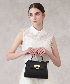 CARBOTTI Erika ハンドバッグ|ANAYI OFFICIAL ONLINE STORE｜アナイ