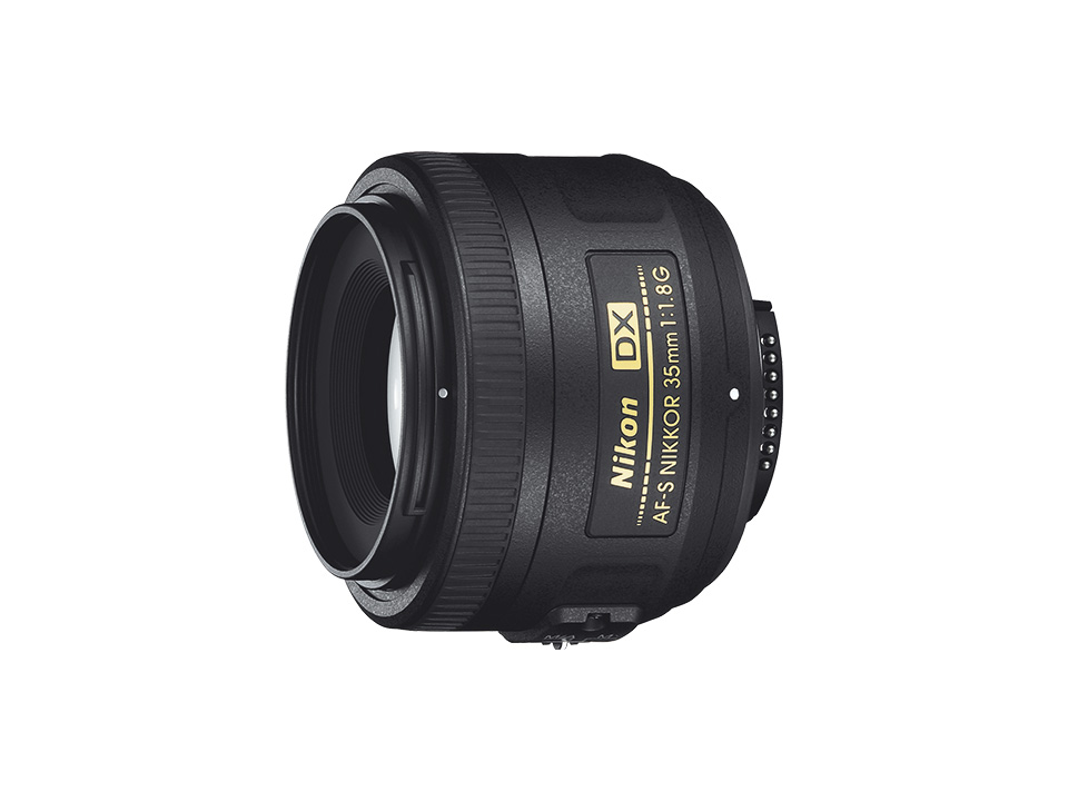 AF-S DX NIKKOR 35mm f/1.8Gが最安値を更新中【価格情報】 - とるなら