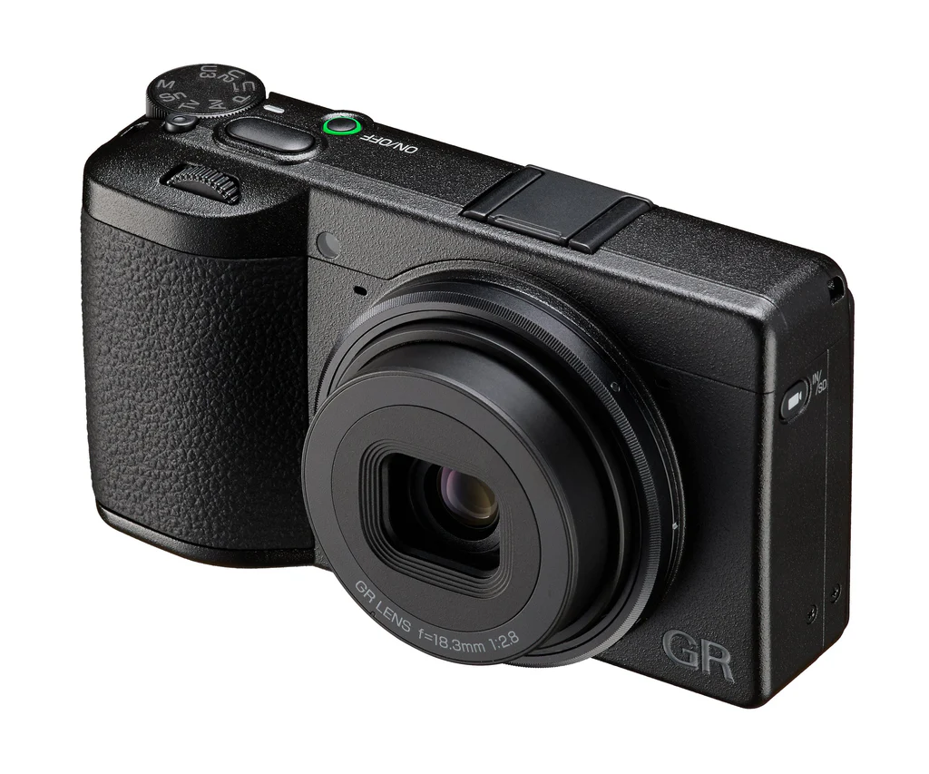 RICOH GR IVは間もなく予約販売が始まる？ - とるなら