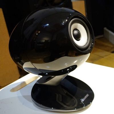 ASCII.jp：いかに正確な音を出すか—パワードスピーカー「ECLIPSE TD-M1