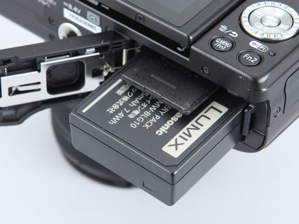 ASCII.jp：エントリーだけど超多機能！ ミラーレス一眼「LUMIX GF6」 (1/3)