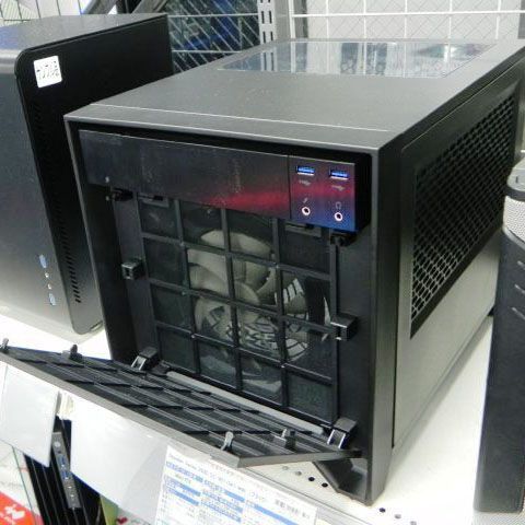 ASCII.jp：Corsair初のMini-ITX対応PCケース「Obsidian 250D」が誕生