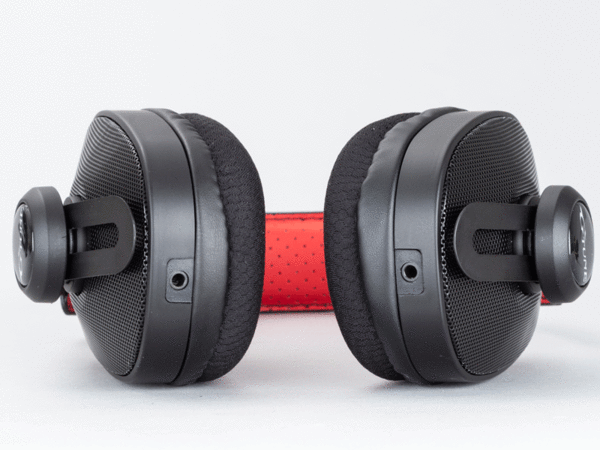 ASCII.jp：144Hz17.3型ゲーミングノートPCとG-Tuneマウス＆ヘッド