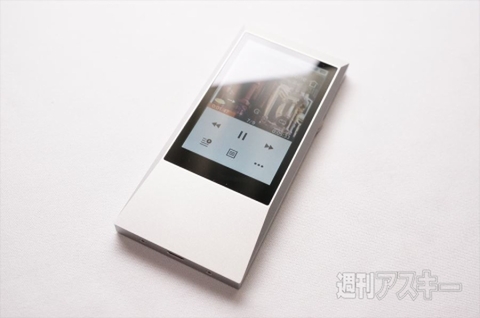 憧れのポータブルハイレゾプレーヤーAKシリーズに廉価モデルAK Jrが