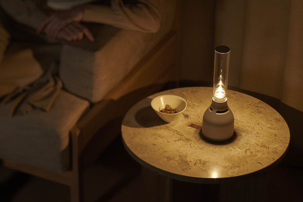 ASCII.jp：ソニーのグラススピーカーが相当に高音質化「LSPX-S3」 (1/2)