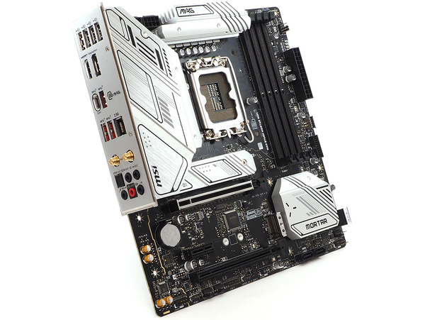 ASCII.jp：巨大な空冷CPUクーラーが実装できるB760Mゲーミング