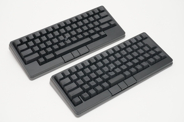 ASCII.jp：ホームポジションにこだわった「一生使える」プロ向け