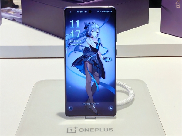 ASCII.jp：原神の「刻晴」スマホが海外で登場！ デュアルチップ搭載