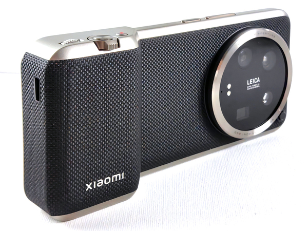 ASCII.jp：vivoからも登場した「フォトグラフィーキット」は