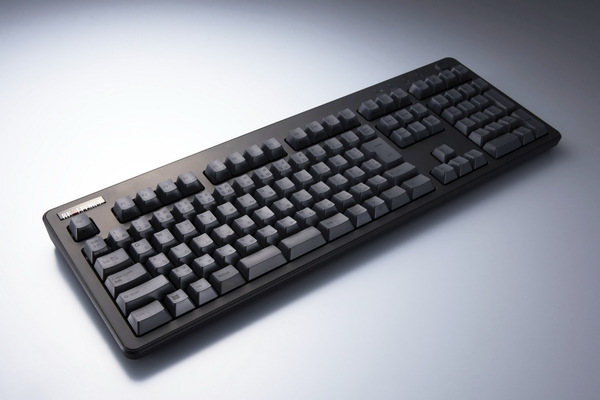 ASCII.jp：プロ愛用のプレミアム・キーボード「REALFORCE R3」新製品3