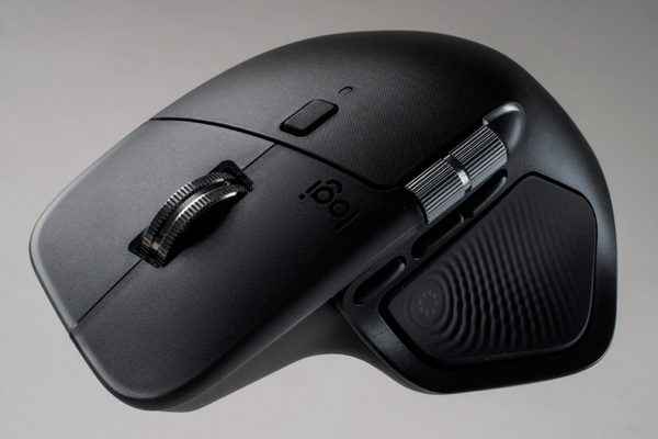 ASCII.jp：ロジクールの最強マウス「MX MASTER 4」のスゴイ進化、振動